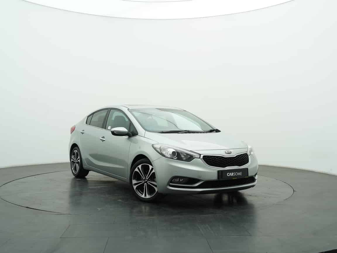 Kia_Cerato_2014_Silver_B2C_CARSOME