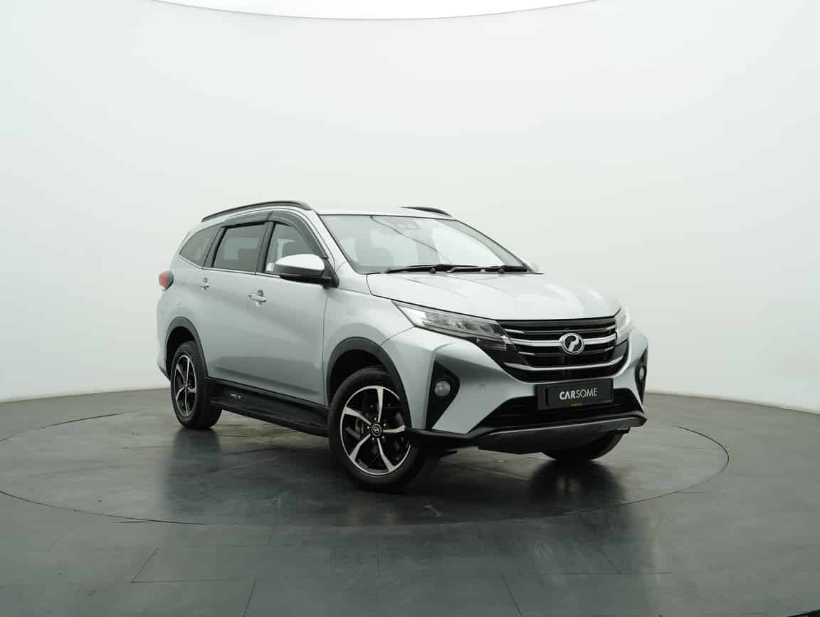 Perodua_Aruz_2022_Silver_B2C_CARSOME