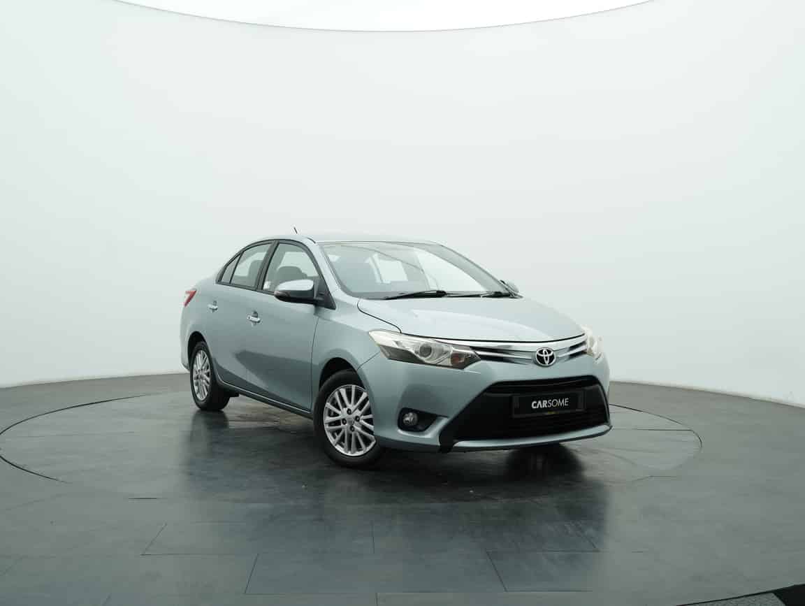 Toyota_Vios_2015_Silver_B2C_CARSOME