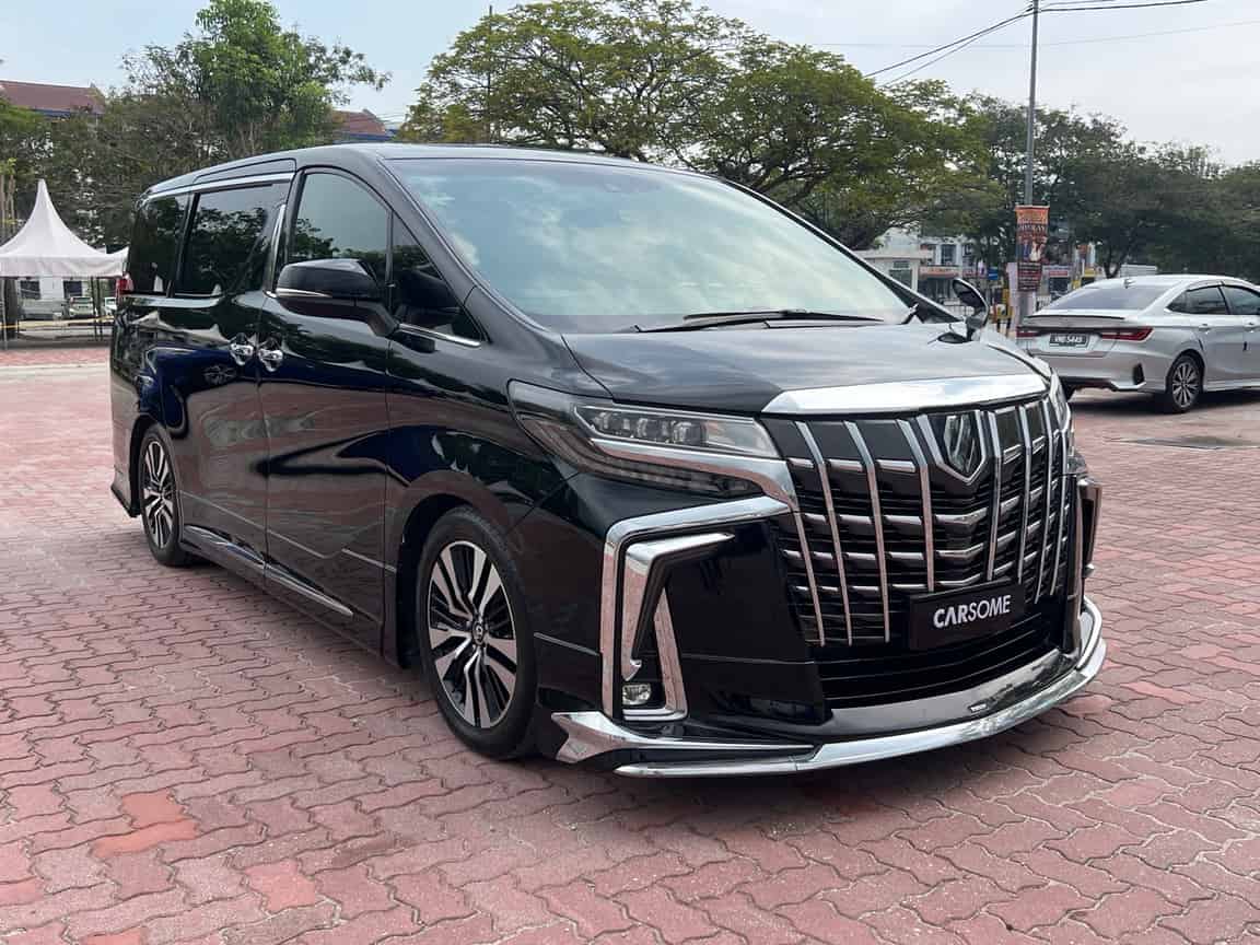 Toyota_Alphard_2019_Black_B2C_CARSOME