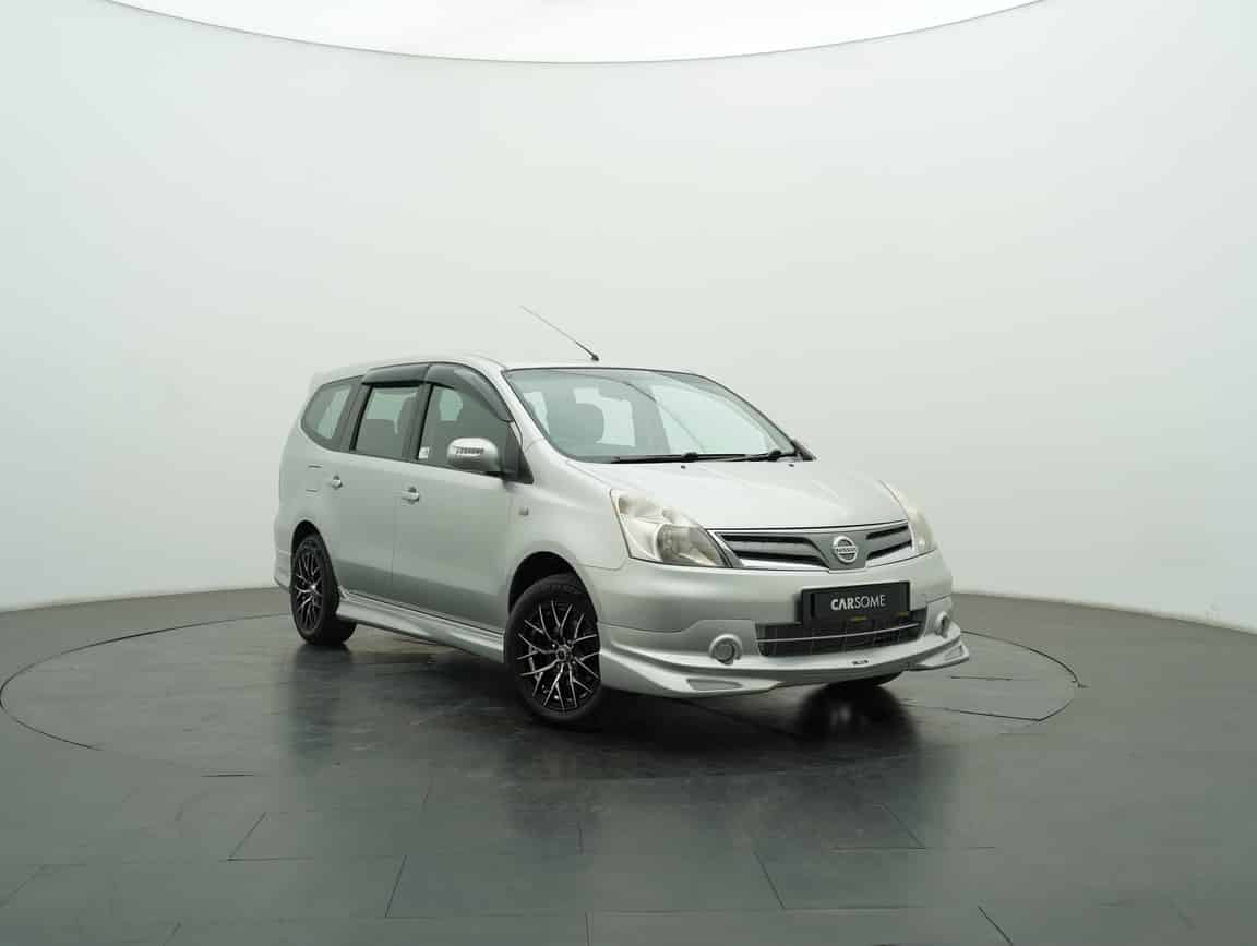 Nissan_Grand Livina_2012_Silver_B2C_CARSOME