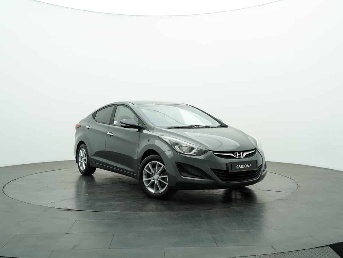 Hyundai_Elantra_2015_Gray_B2C_CARSOME