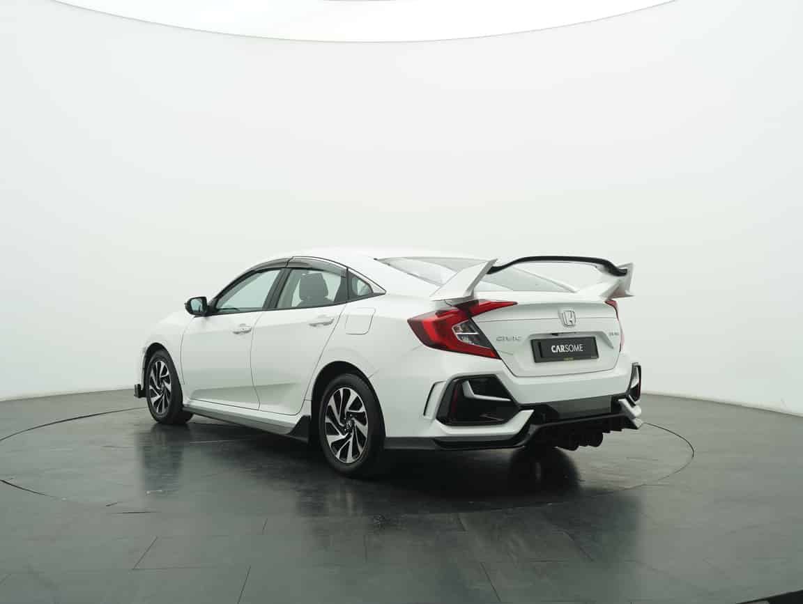 Honda_Civic_2018_White_B2C_CARSOME