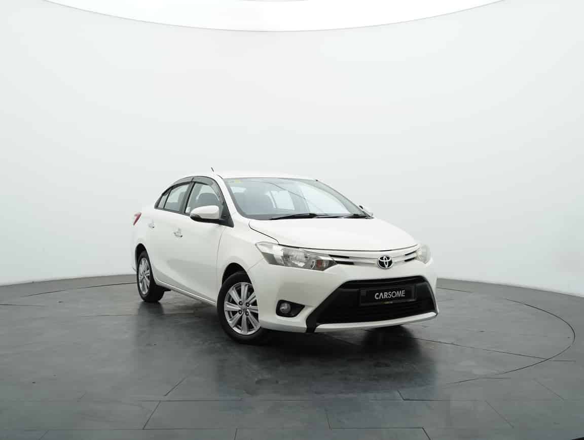 Toyota_Vios_2015_White_B2C_CARSOME