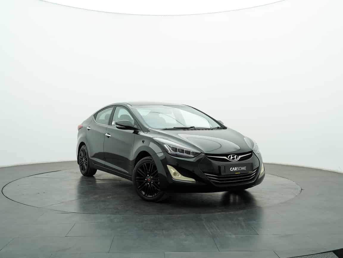 Hyundai_Elantra_2015_Black_B2C_CARSOME