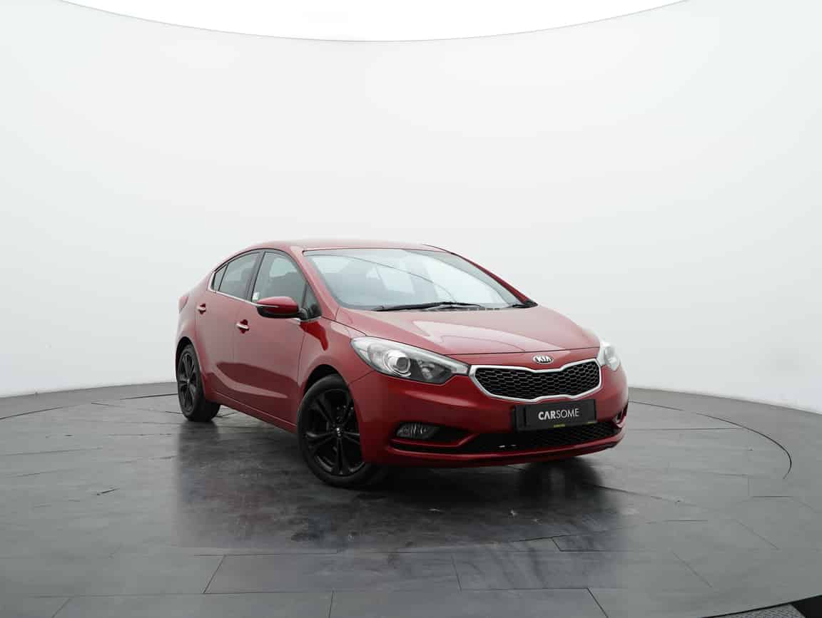 Kia_Cerato_2013_Red_B2C_CARSOME