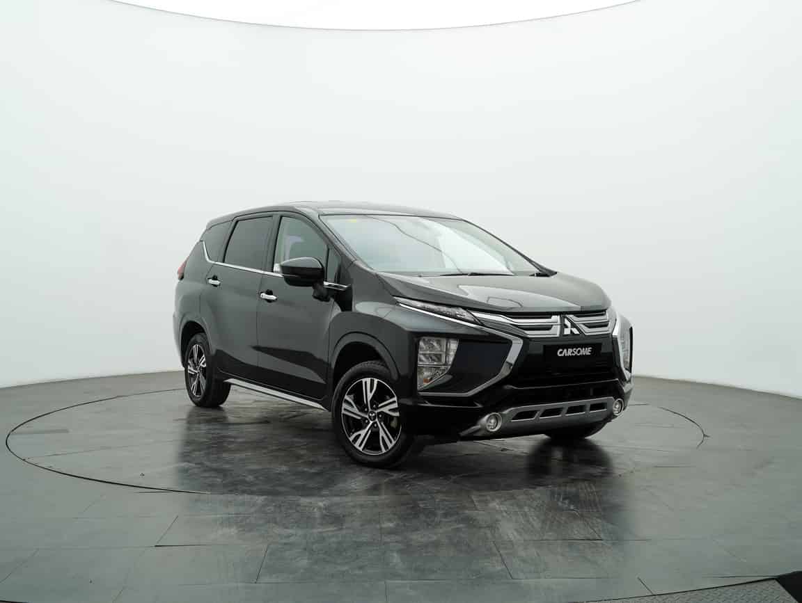 Mitsubishi_Xpander_2022_Hitam_B2C_CARSOME