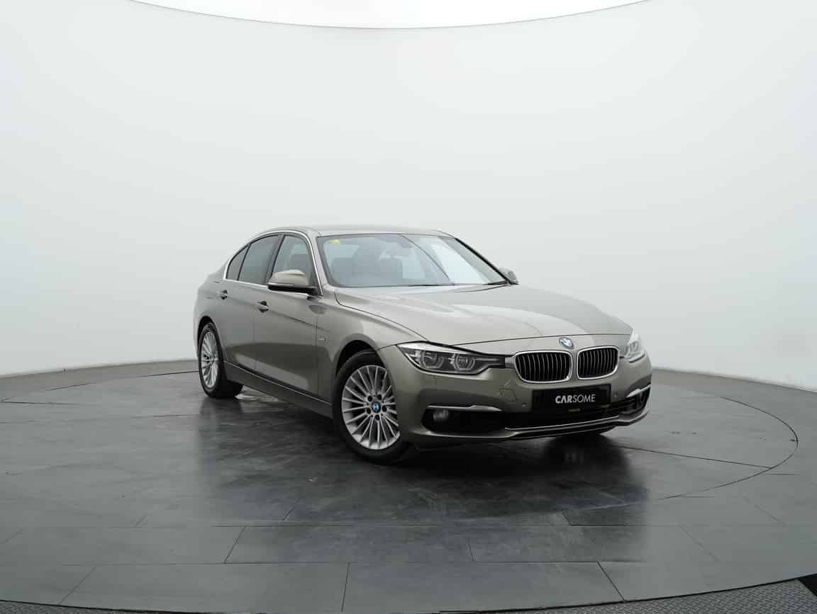 BMW_318i_2016_Gray_B2C_CARSOME