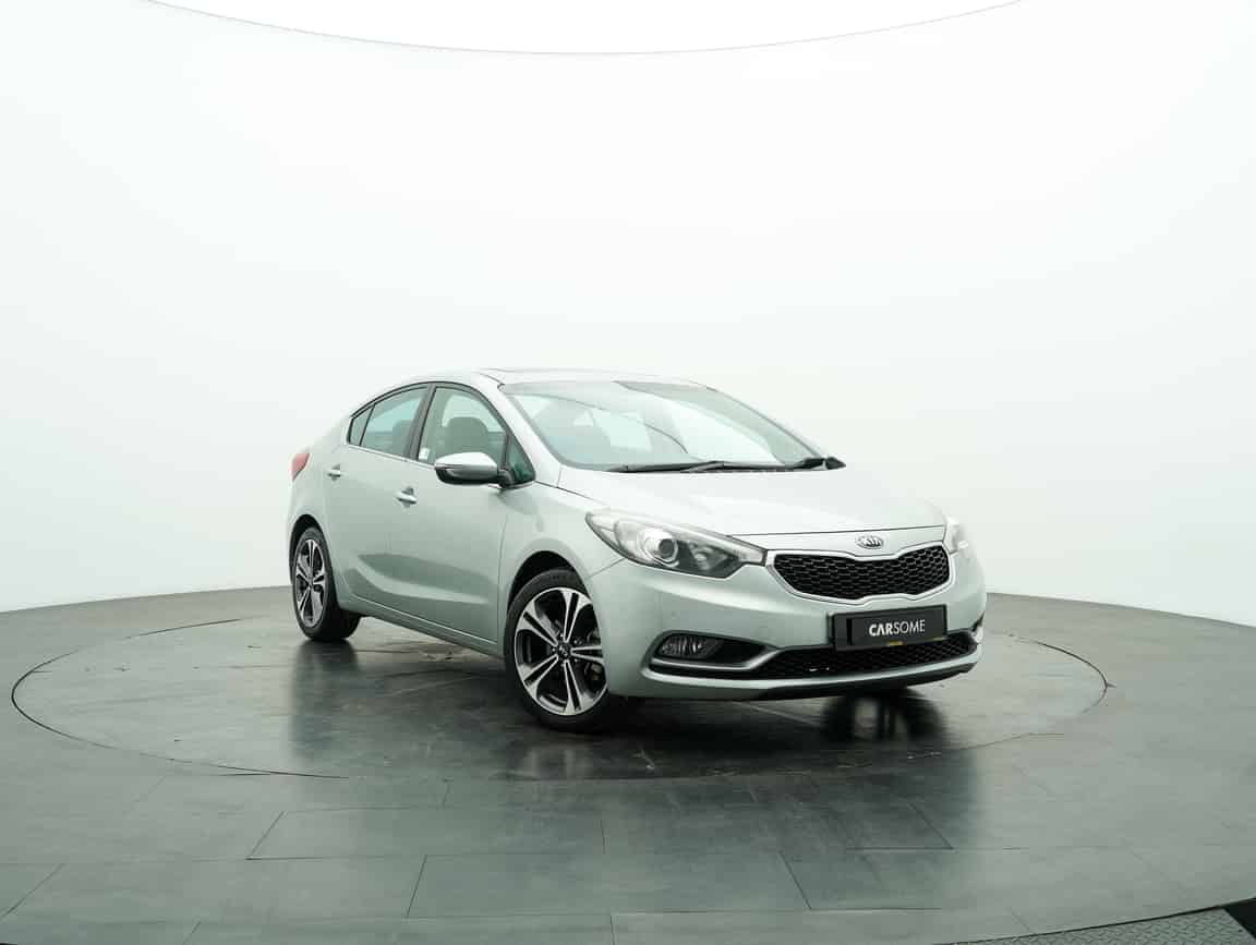 Kia_Cerato_2016_Silver_B2C_CARSOME