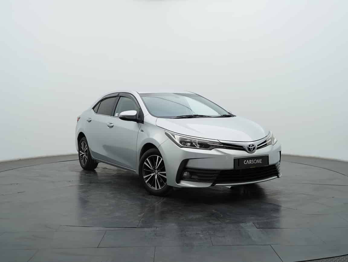 Toyota_Corolla Altis_2018_Silver_B2C_CARSOME
