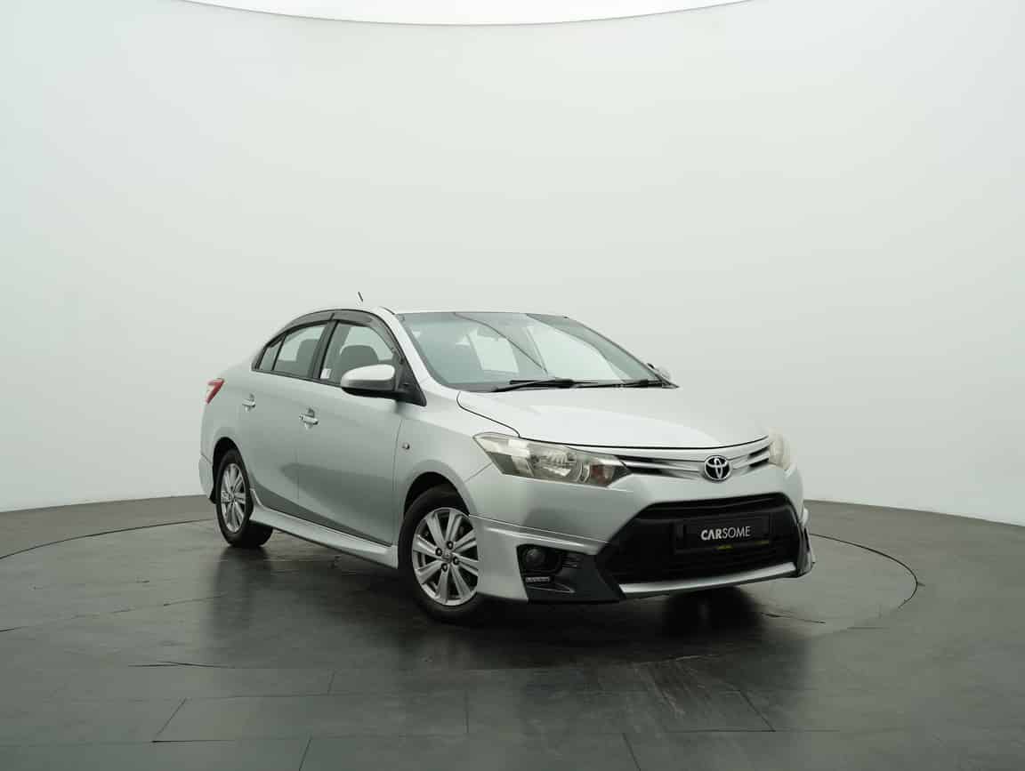 Toyota_Vios_2015_Silver_B2C_CARSOME