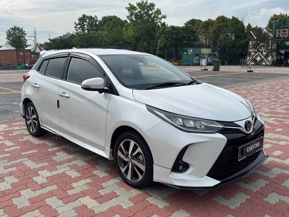 Toyota_Yaris_2021_White_B2C_CARSOME