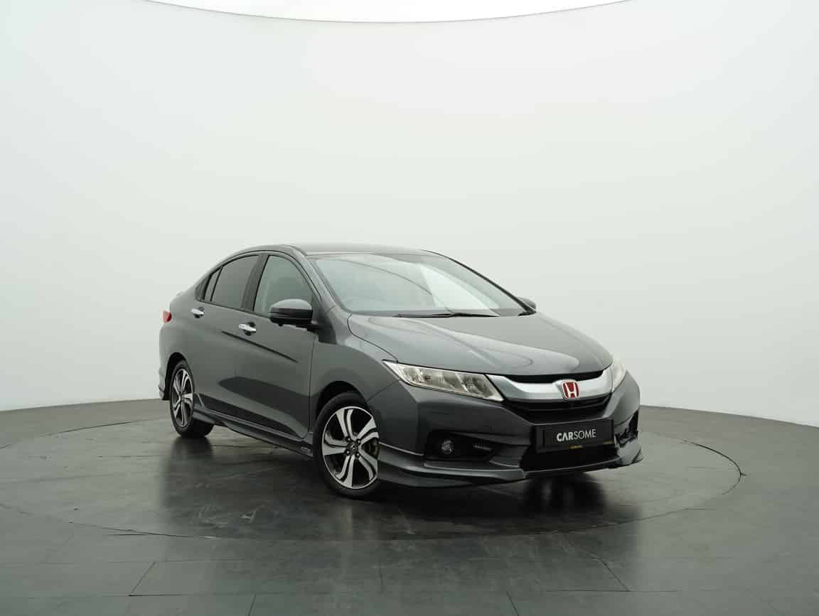 Honda_City_2015_Gray_B2C_CARSOME