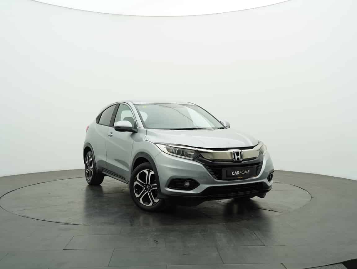 Honda_HR-V_2019_Silver_B2C_CARSOME
