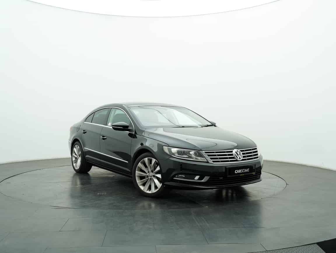 Volkswagen_CC_2012_Black_B2C_CARSOME