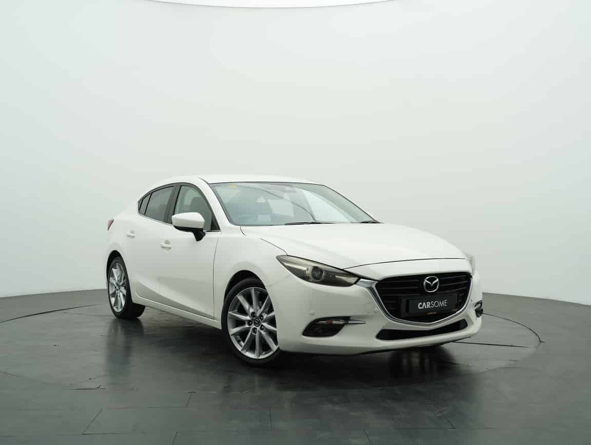 Mazda_3_2018_White_B2C_CARSOME
