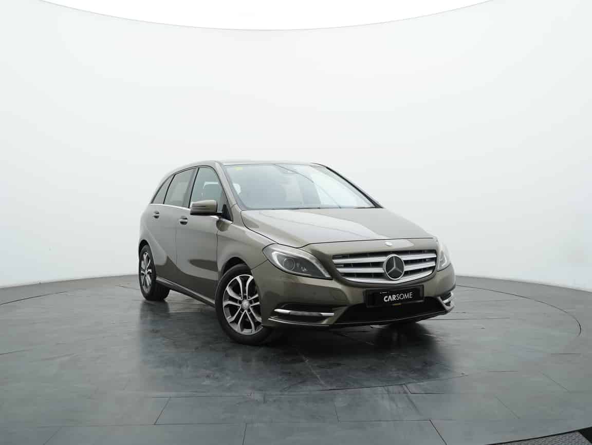 Mercedes-Benz_B200_2012_Brown_B2C_CARSOME