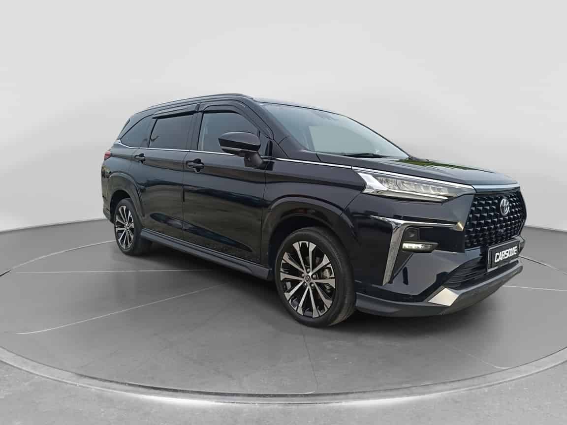 Toyota_Veloz_2023_Black_B2C_CARSOME