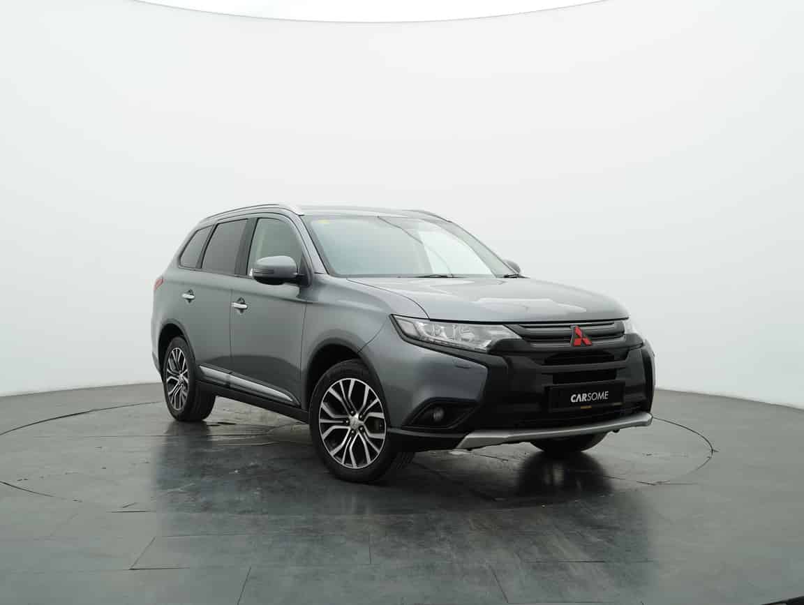 Mitsubishi_Outlander_2016_Gray_B2C_CARSOME