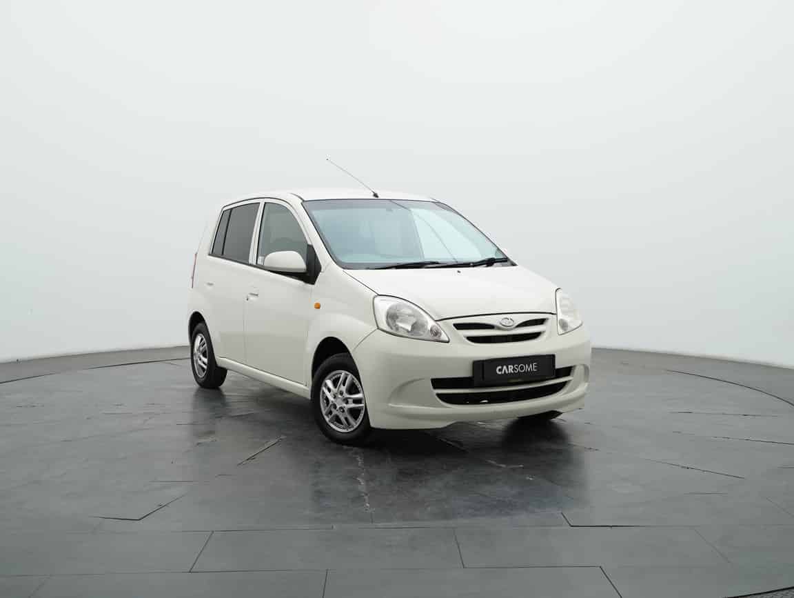 Perodua_Viva_2012_White_B2C_CARSOME