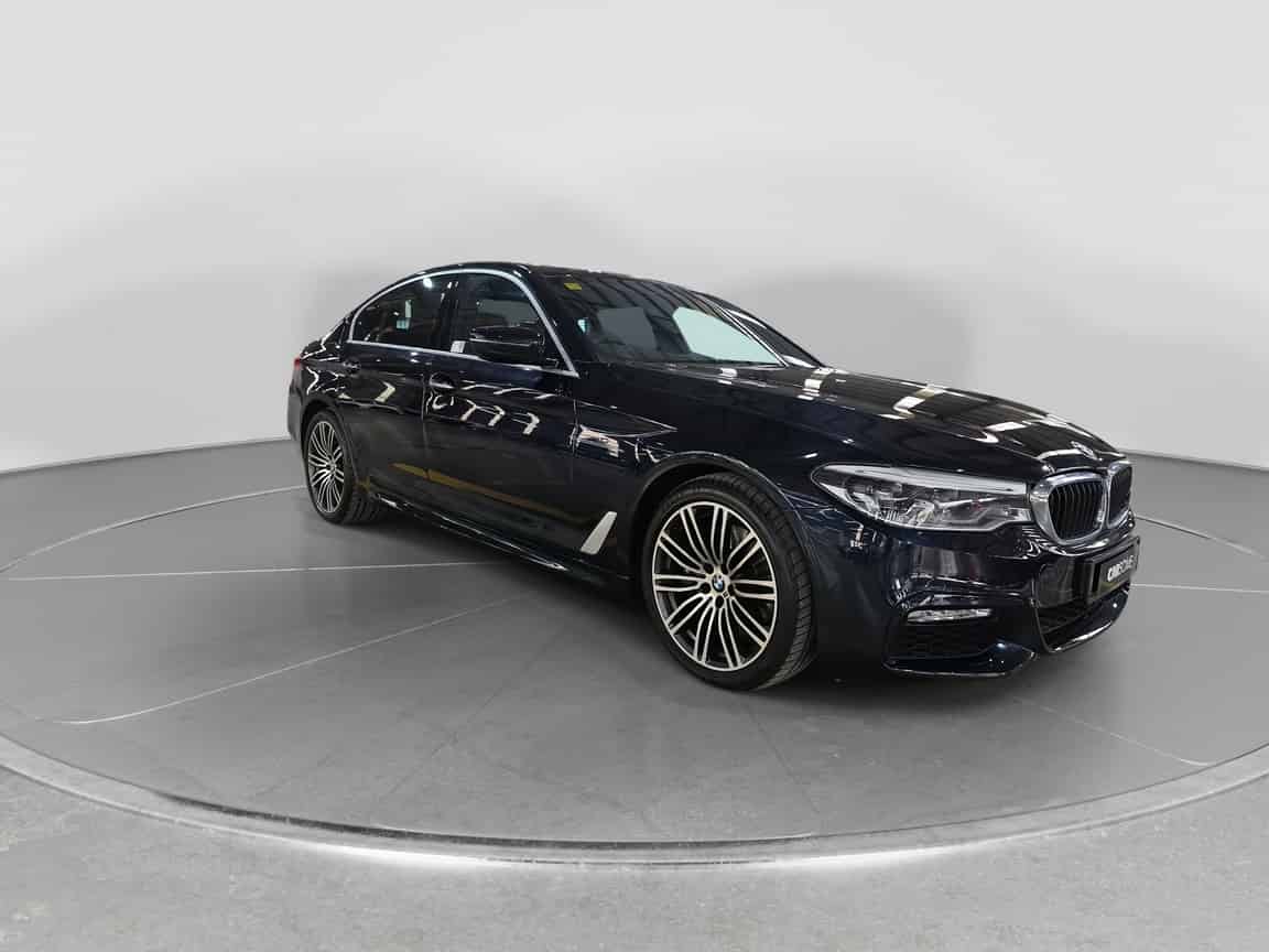BMW_530i_2018_Blue_B2C_CARSOME