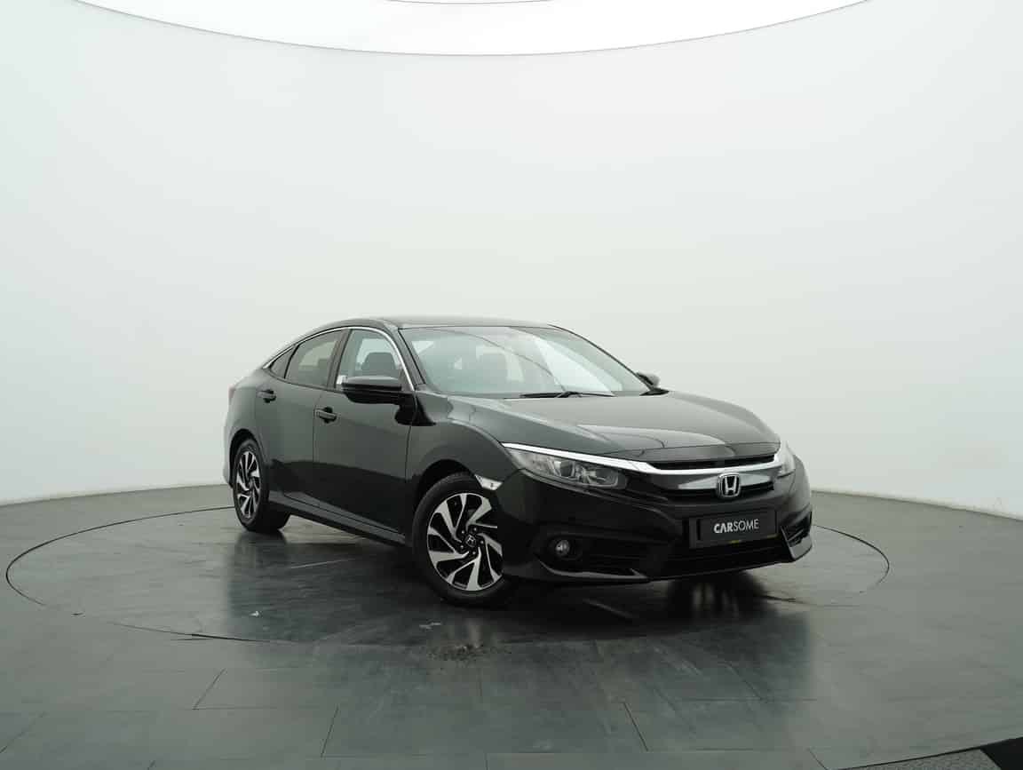 Honda_Civic_2018_Black_B2C_CARSOME