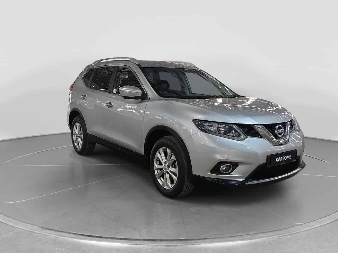 Nissan_X-Trail_2016_Silver_B2C_CARSOME
