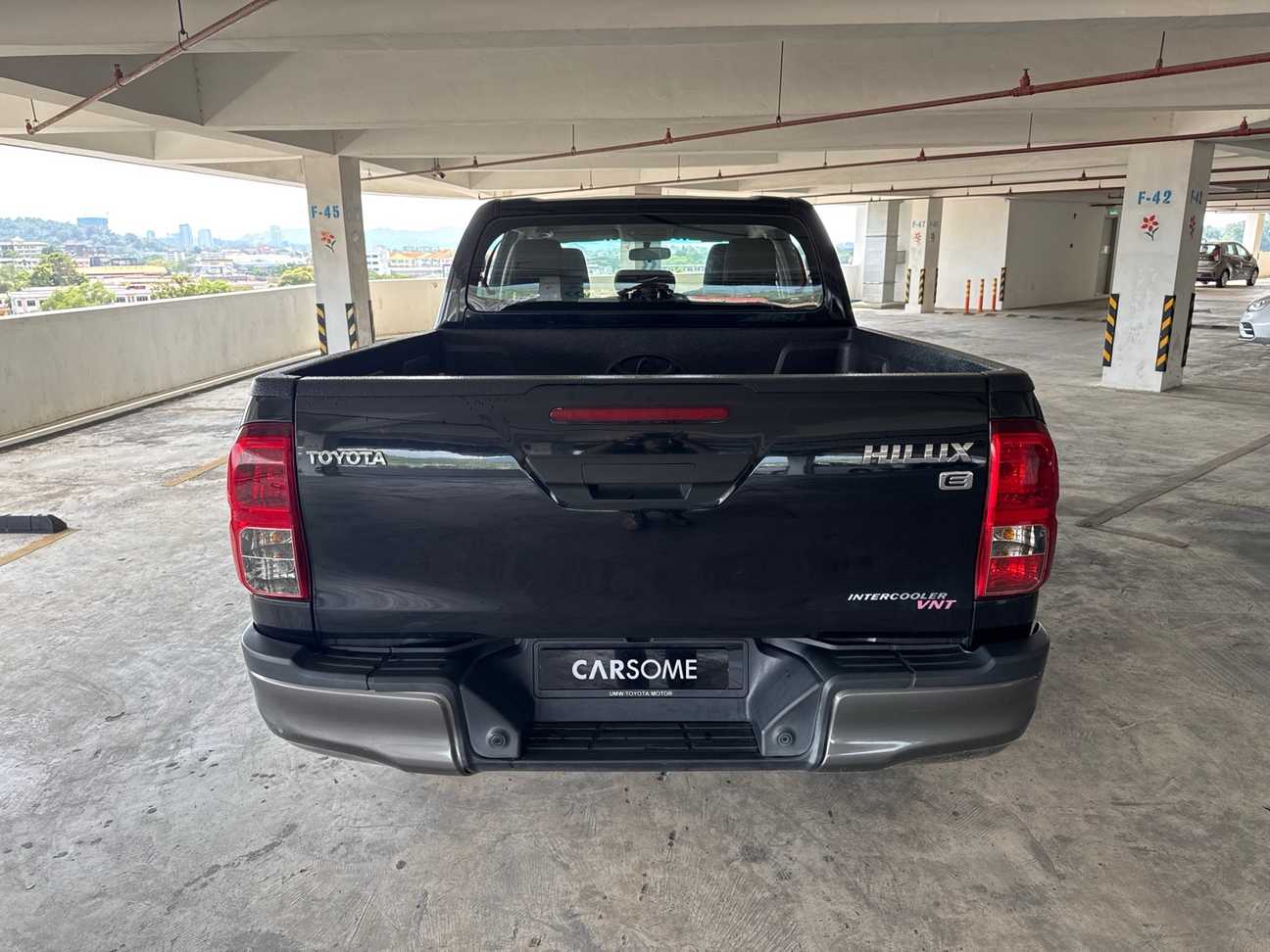 terpakai 2022 Toyota Hilux E Dual Cab 2.4