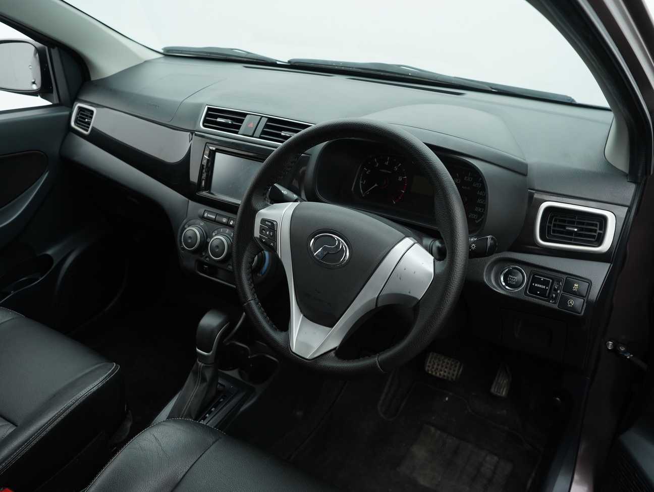 terpakai 2017 Perodua Bezza Advance 1.3