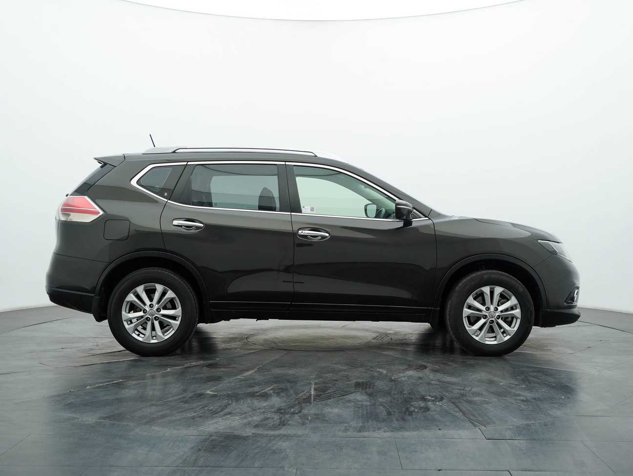 used 2015 Nissan X-Trail  2.0