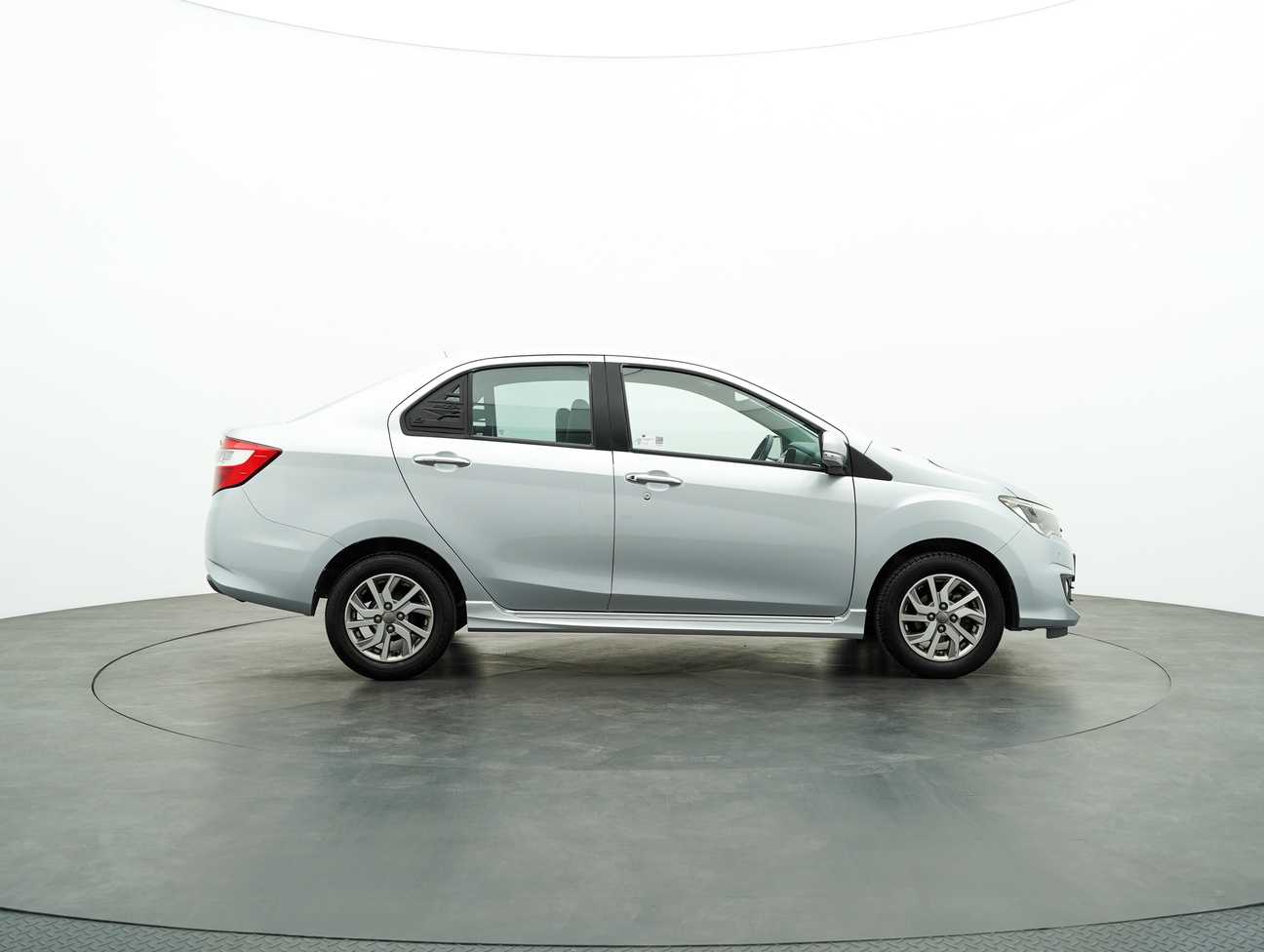 used 2016 Perodua BEZZA AV 1.3