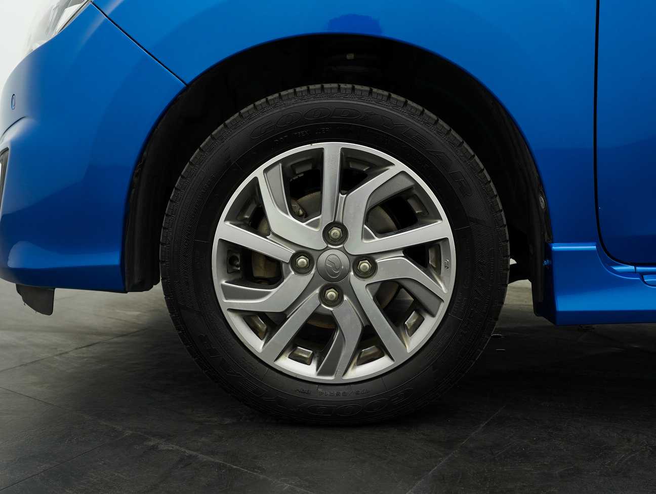 terpakai 2016 Perodua Bezza Advance 1.3