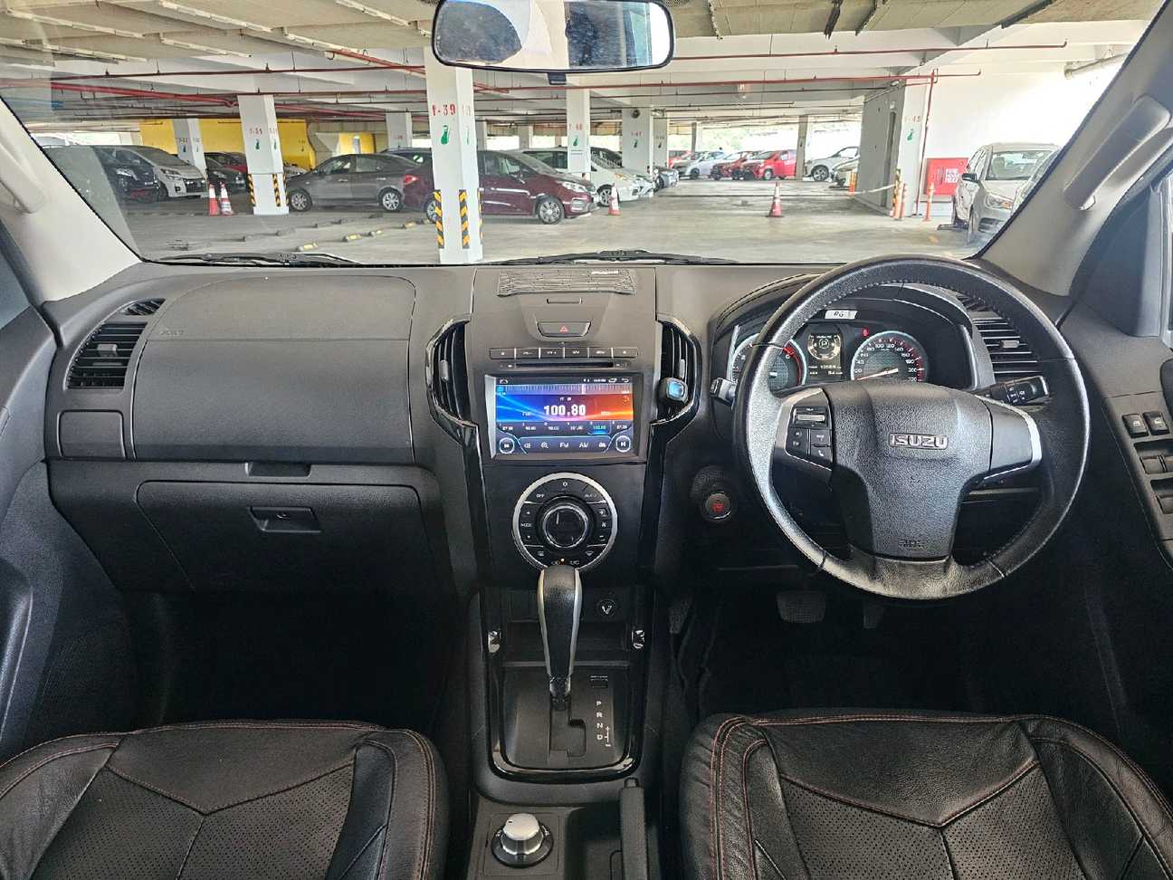terpakai 2018 Isuzu D-Max V-Cross Z-Prestige Dual Cab 3.0