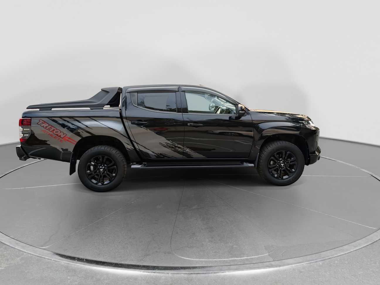 used 2023 Mitsubishi Triton VGT Athlete Dual Cab 4X4 2.4