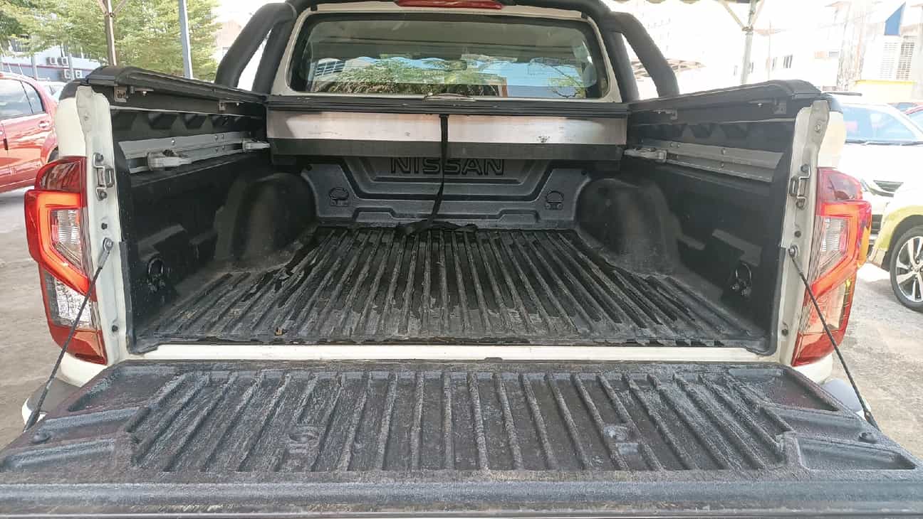 terpakai 2021 Nissan Navara PRO-4X Dual Cab 2.5