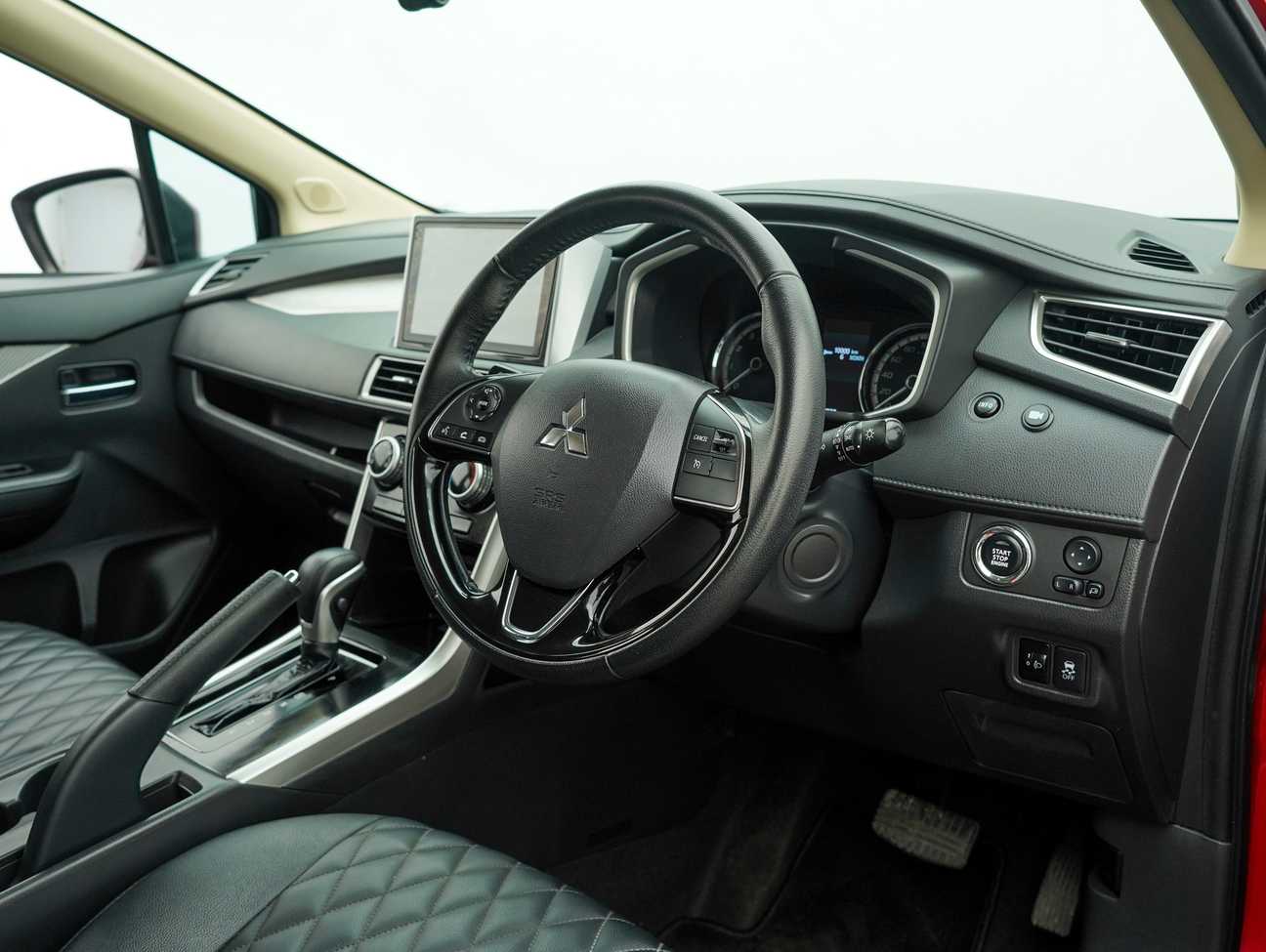 terpakai 2022 Mitsubishi Xpander  1.5