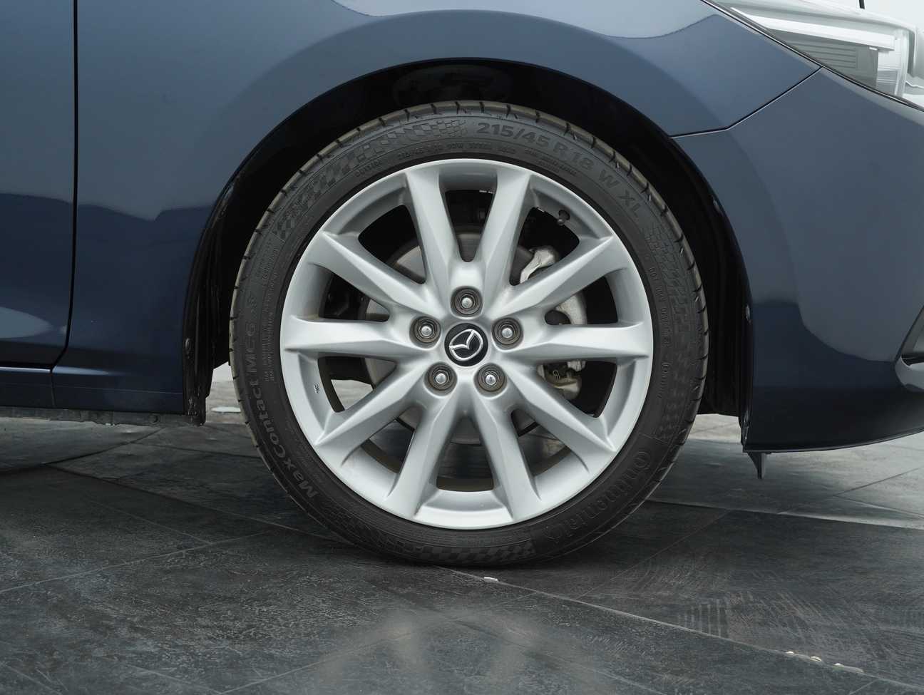 terpakai 2018 Mazda 3 SKYACTIV-G 2.0