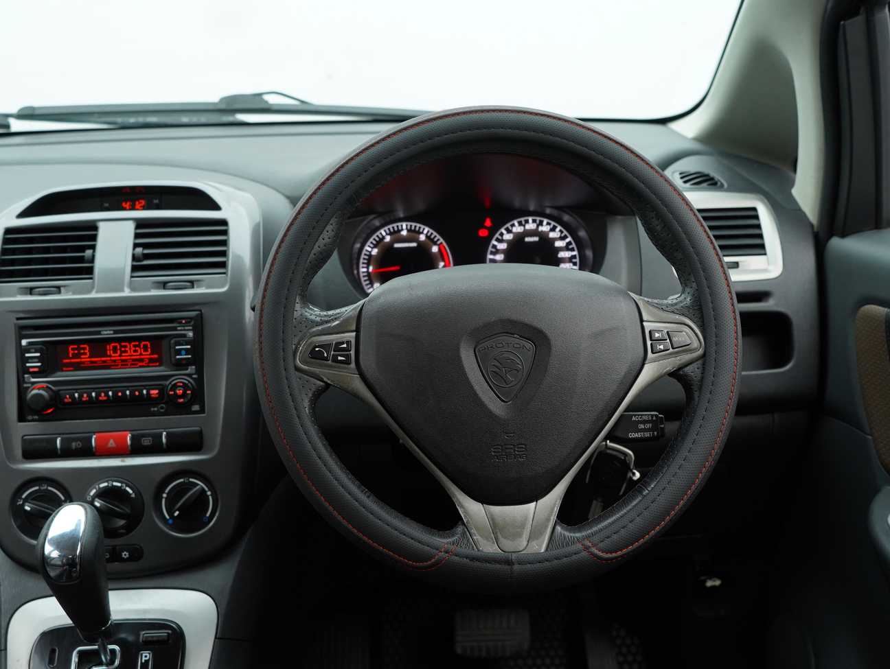 terpakai 2013 Proton Exora Bold CFE Premium 1.6