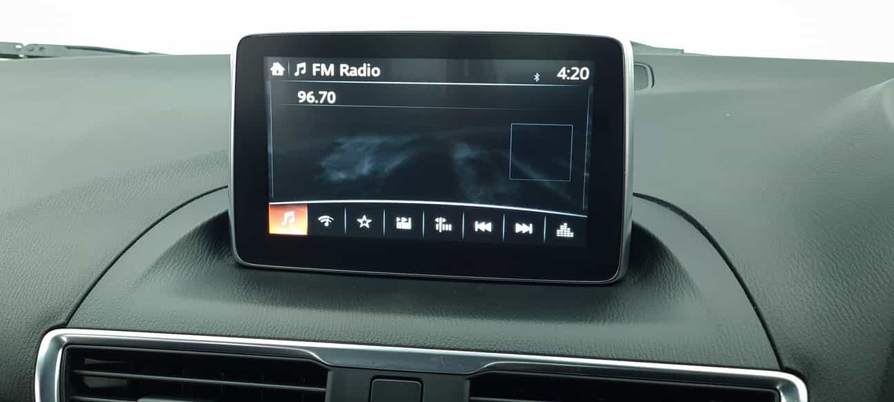 used 2015 Mazda 3 SEDAN SKYACTIV-G (CKD) 2.0