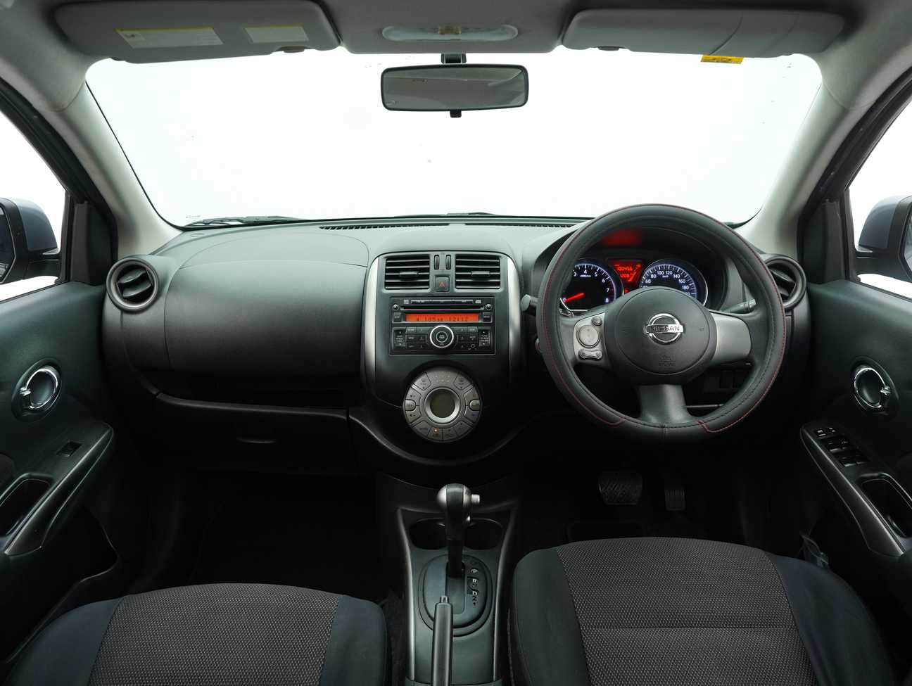 terpakai 2013 Nissan Almera VL 1.5