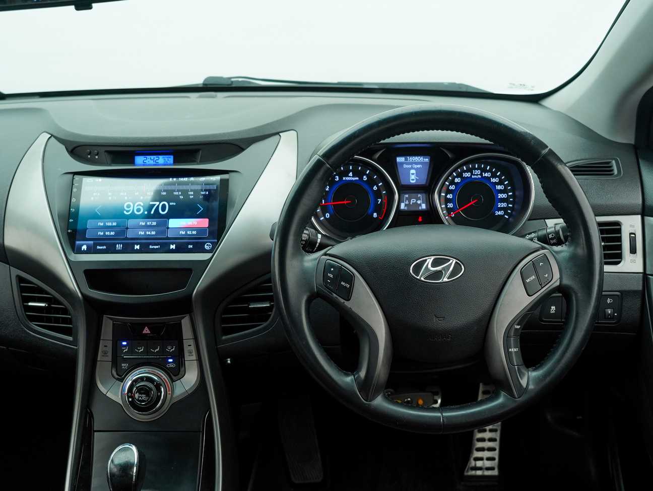 used 2014 Inokom Elantra High Spec 1.6