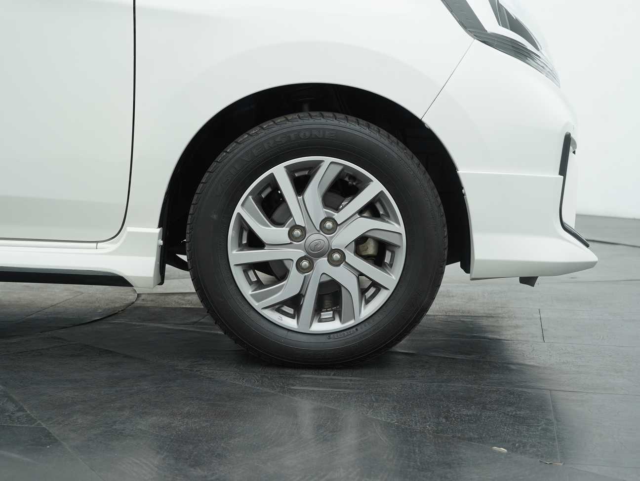 terpakai 2022 Perodua AXIA Advance 1.0
