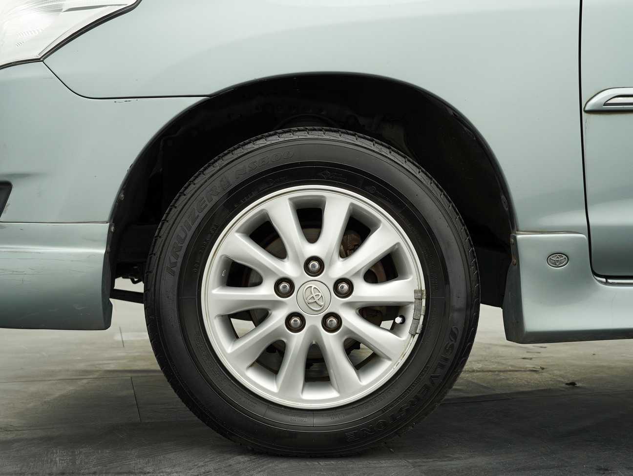 used 2013 Toyota Innova G 2.0