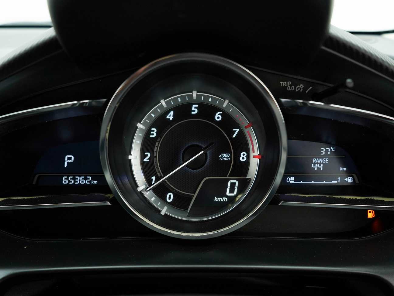 terpakai 2015 Mazda 2 SKYACTIV-G 1.5