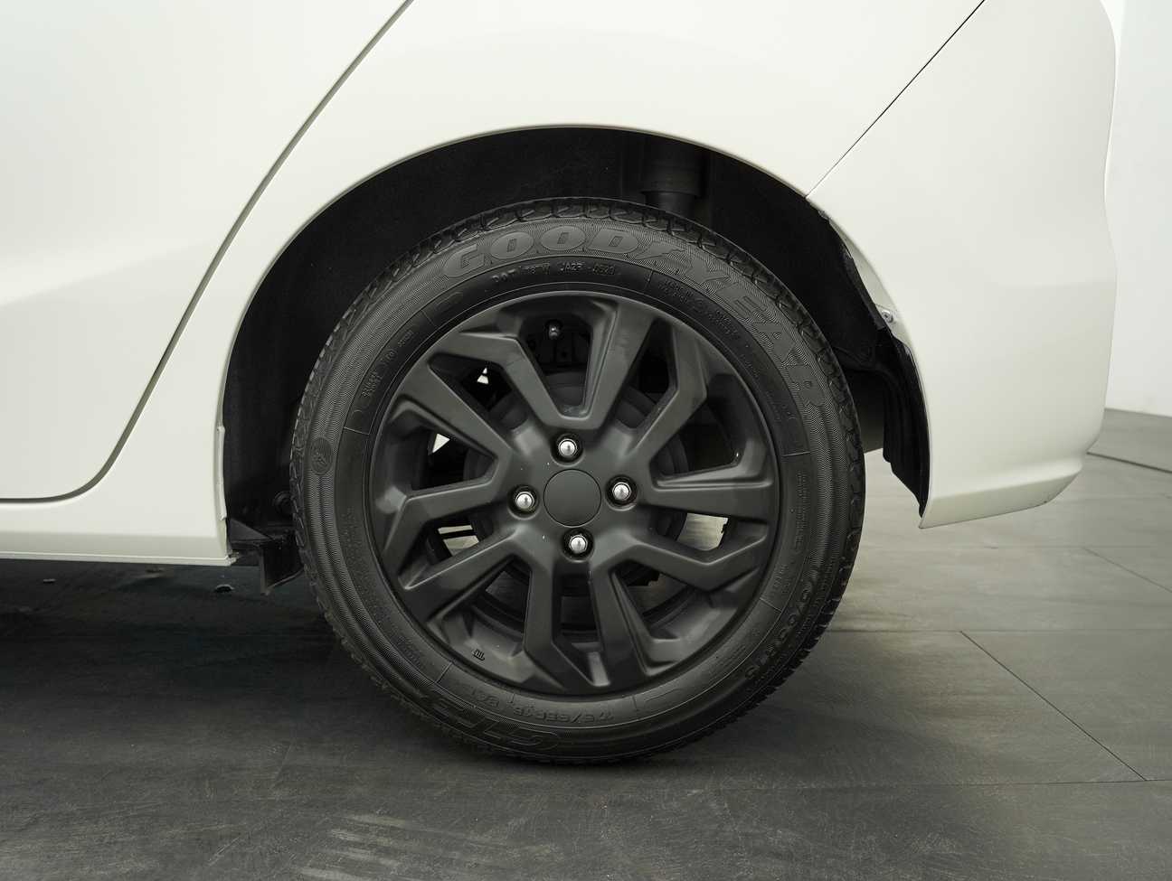 used 2017 Honda Jazz E 1.5