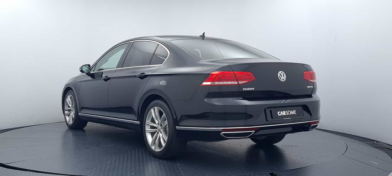 used 2019 Volkswagen PASSAT  2.0