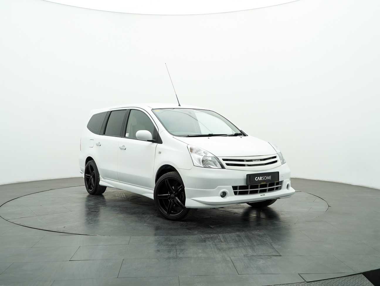 used 2011 Nissan Grand Livina Comfort 1.8
