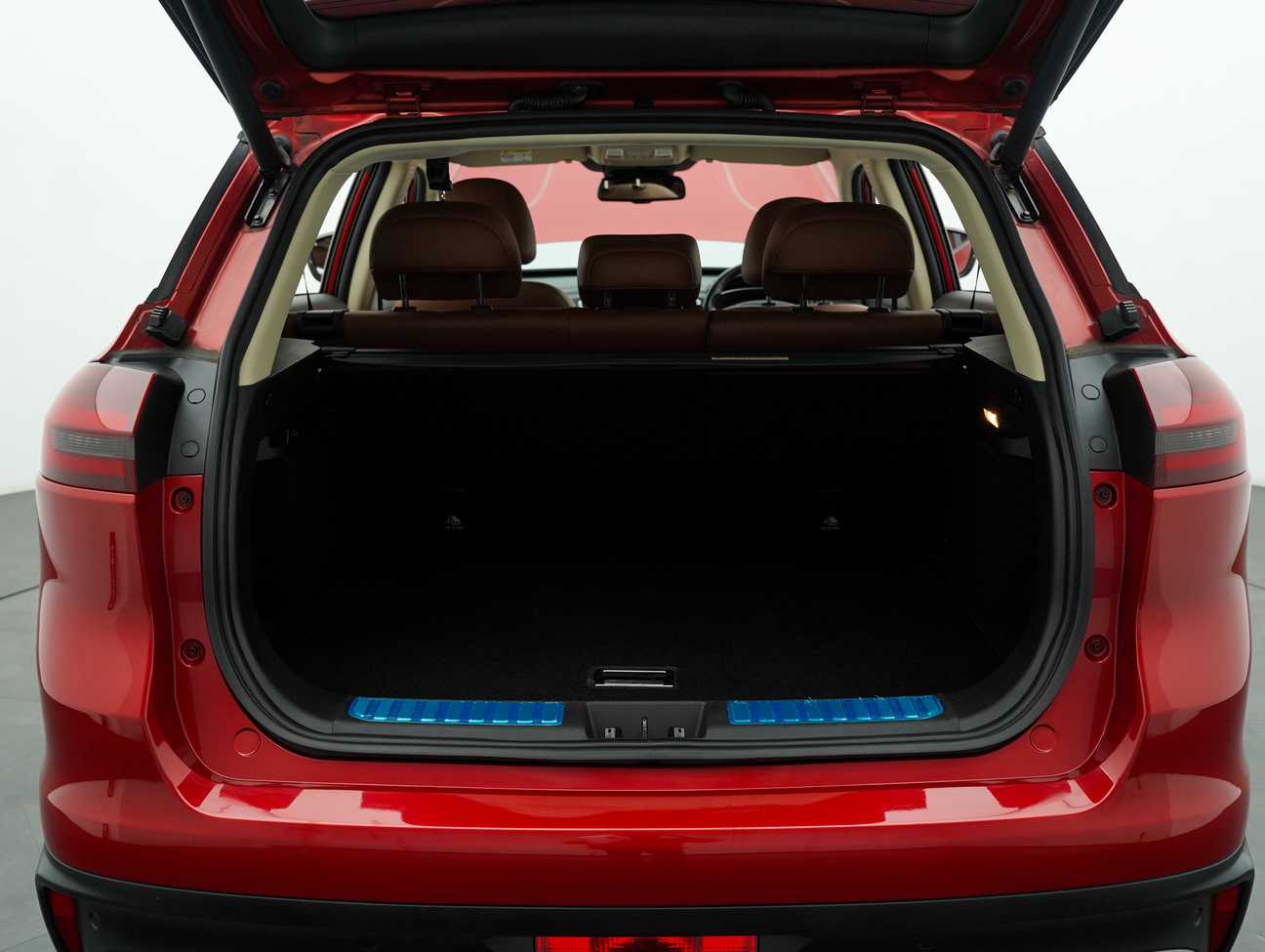 used 2020 Proton X70 Premium 1.8