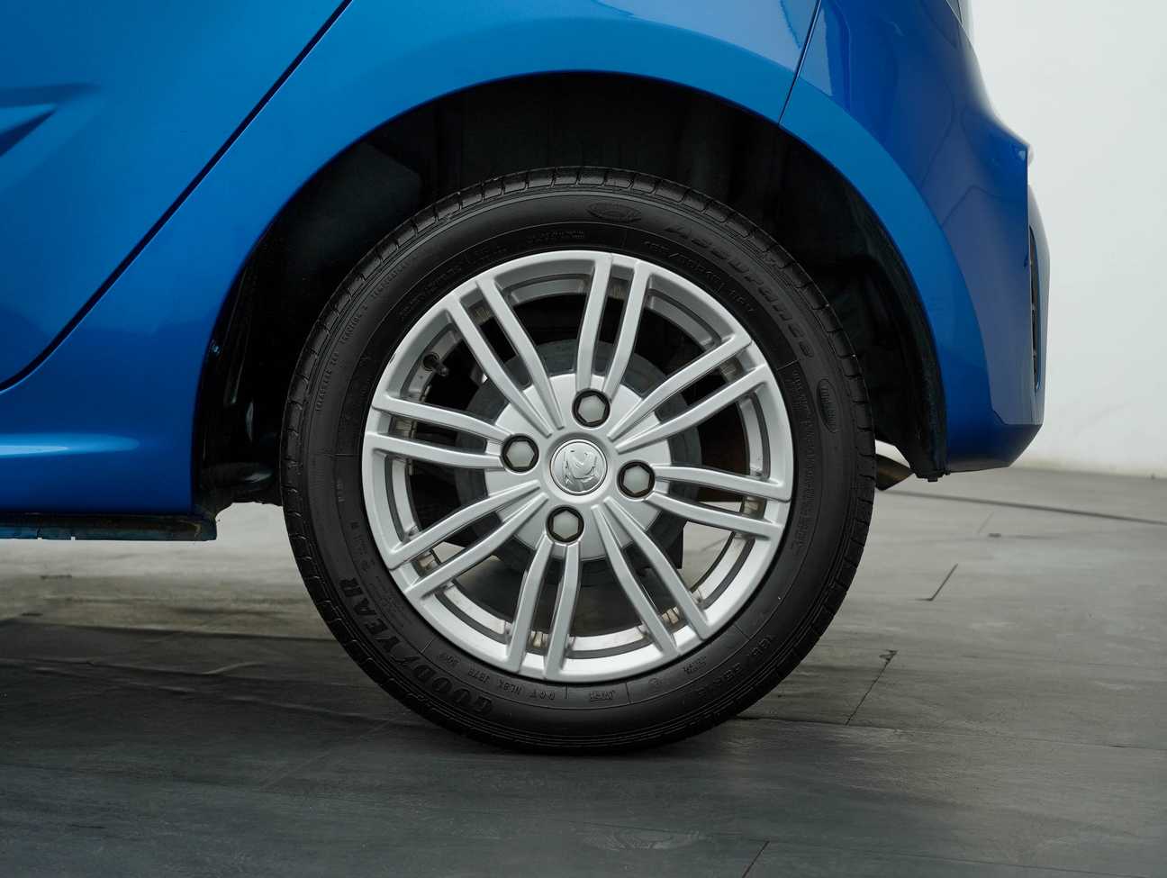 terpakai 2021 Proton Iriz Standard 1.3