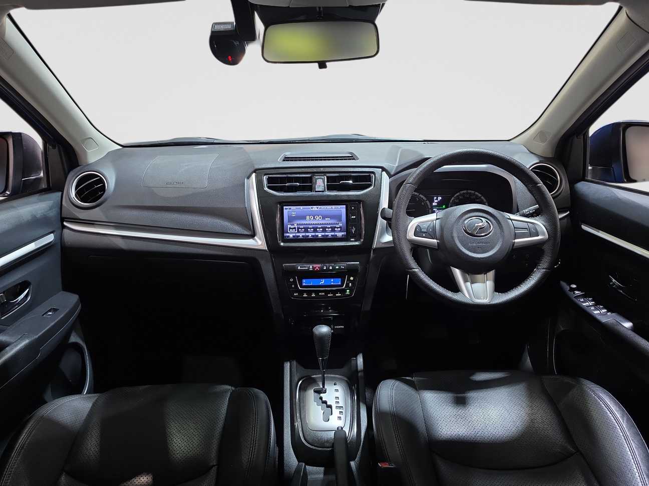 terpakai 2023 Perodua Aruz AV 1.5